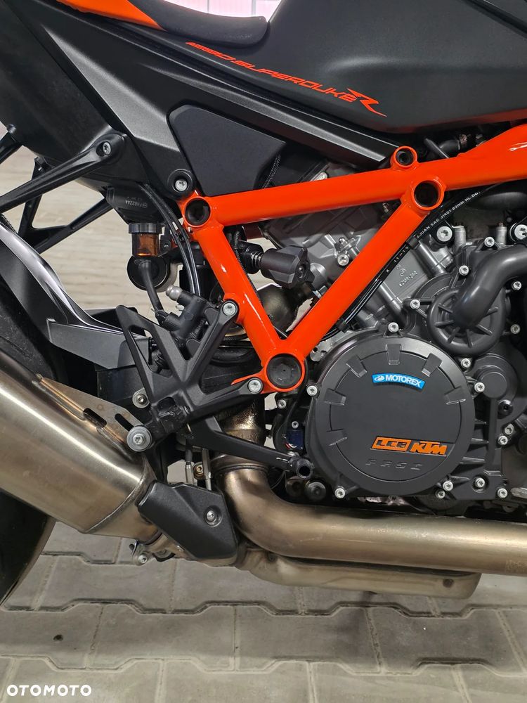 KTM Super Duke - 12