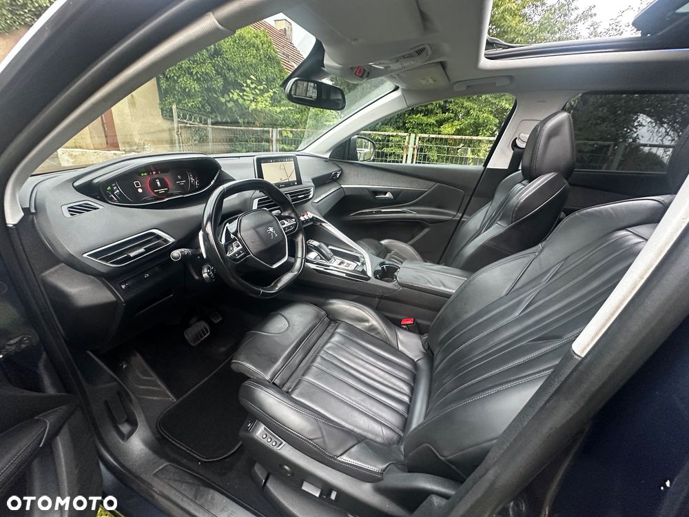Peugeot 5008 PureTech 130 EAT8 Stop & Start Allure Pack - 13