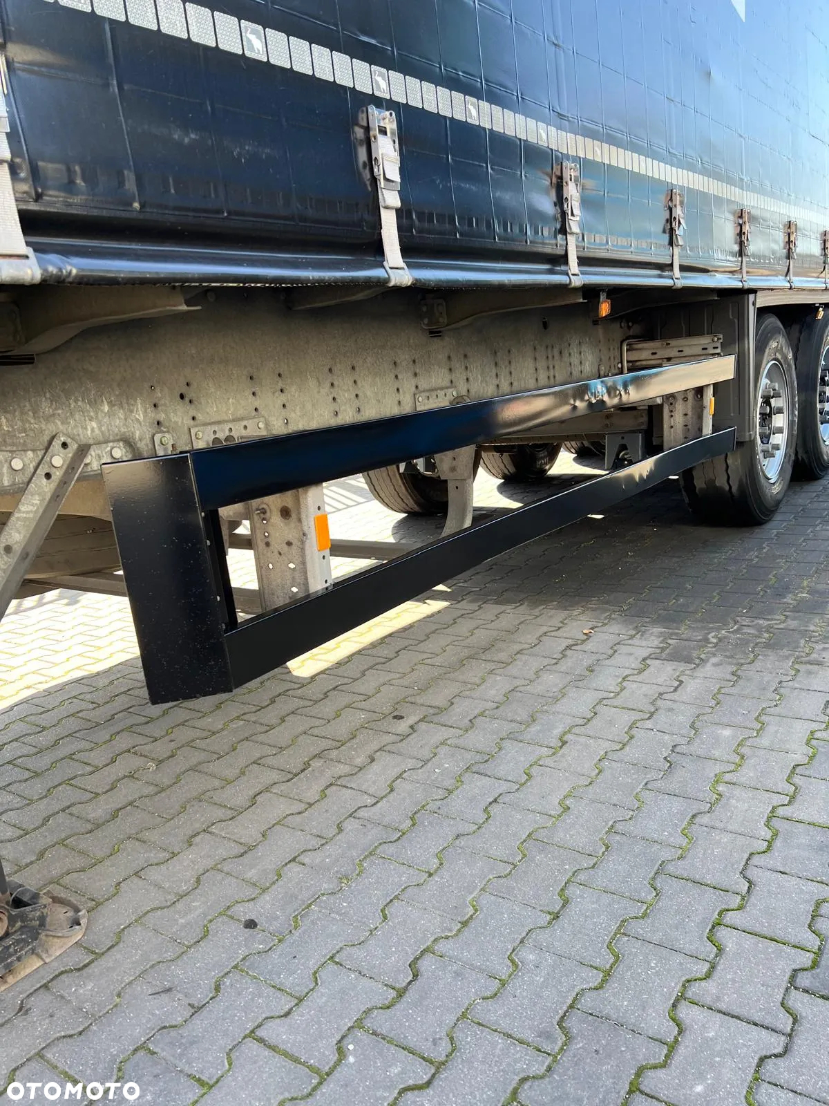 Schmitz Cargobull 2015 firanka wzmacniana plandeka winda bogato wyposażona wron-pol - 16