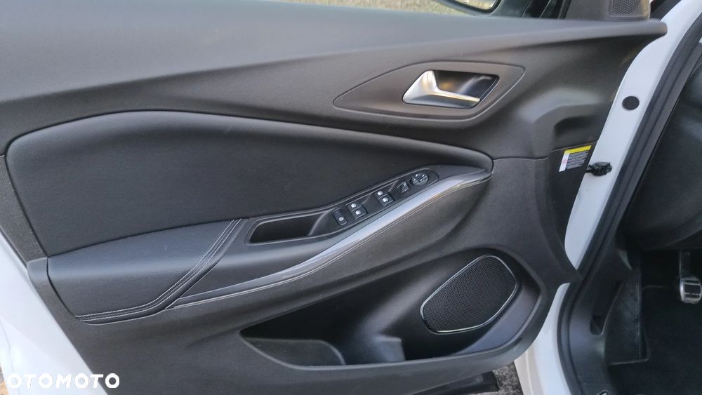 Opel Grandland X 1.2 Start/Stop 120 Jahre - 12