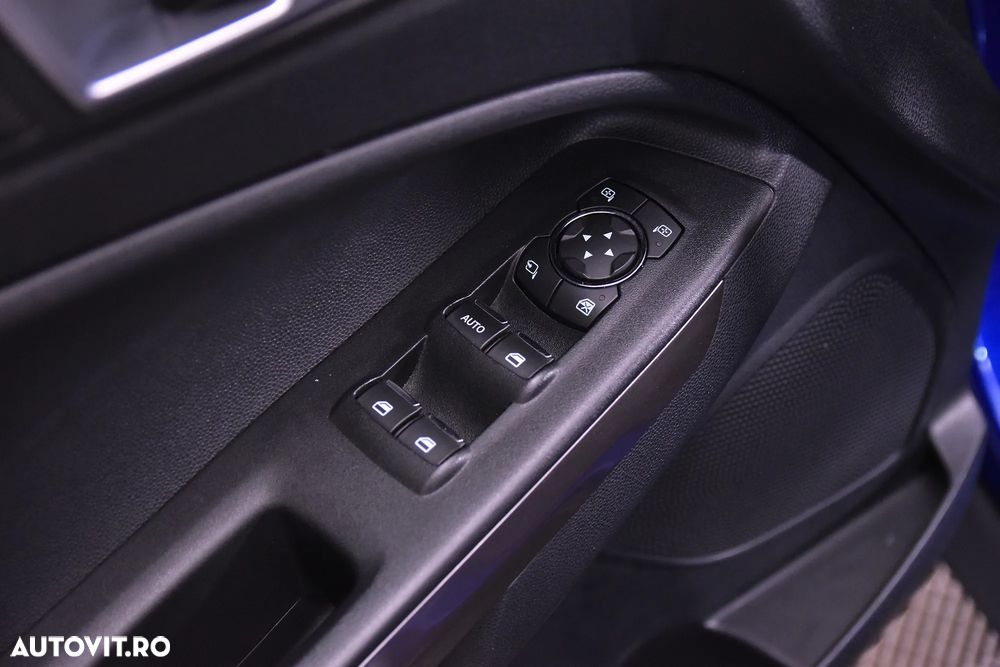 Ford EcoSport - 13