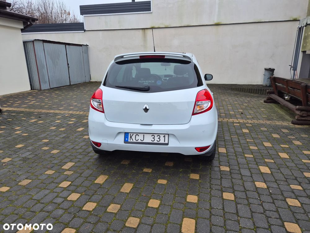 Renault Clio 1.6 16V Exception - 6