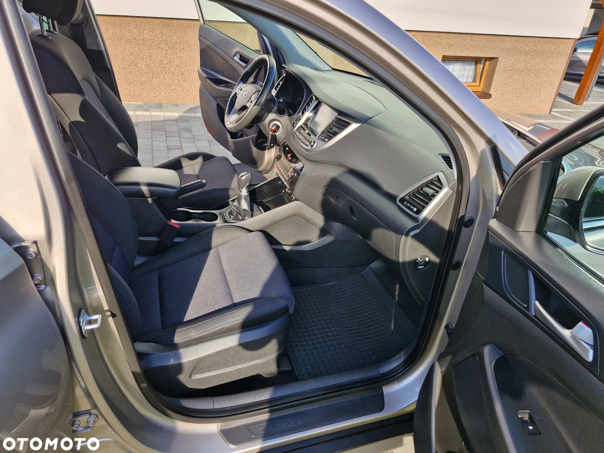 Hyundai Tucson blue 1.6 GDi 2WD Passion - 8