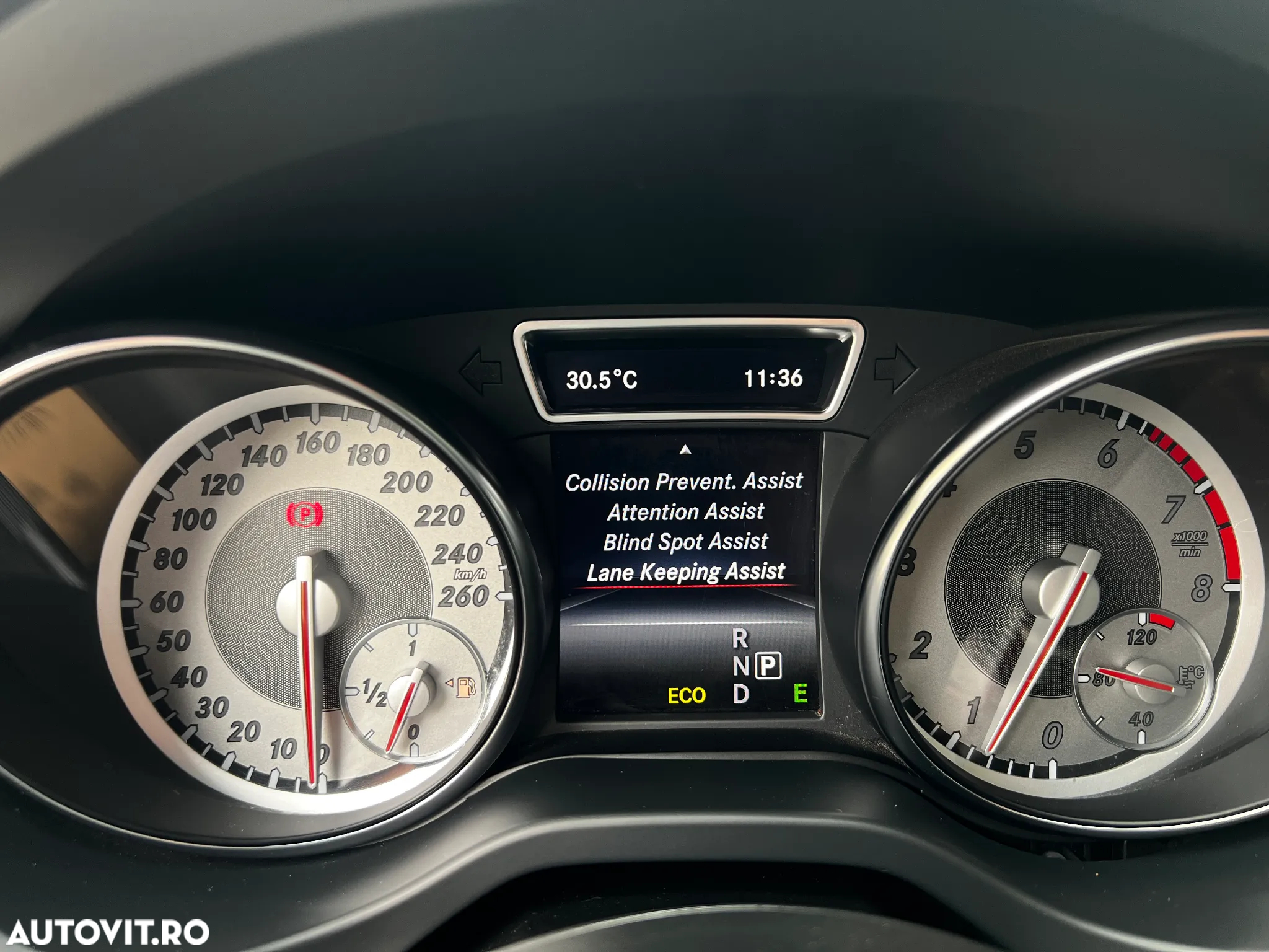 Mercedes-Benz CLA 250 4MATIC Aut. - 30