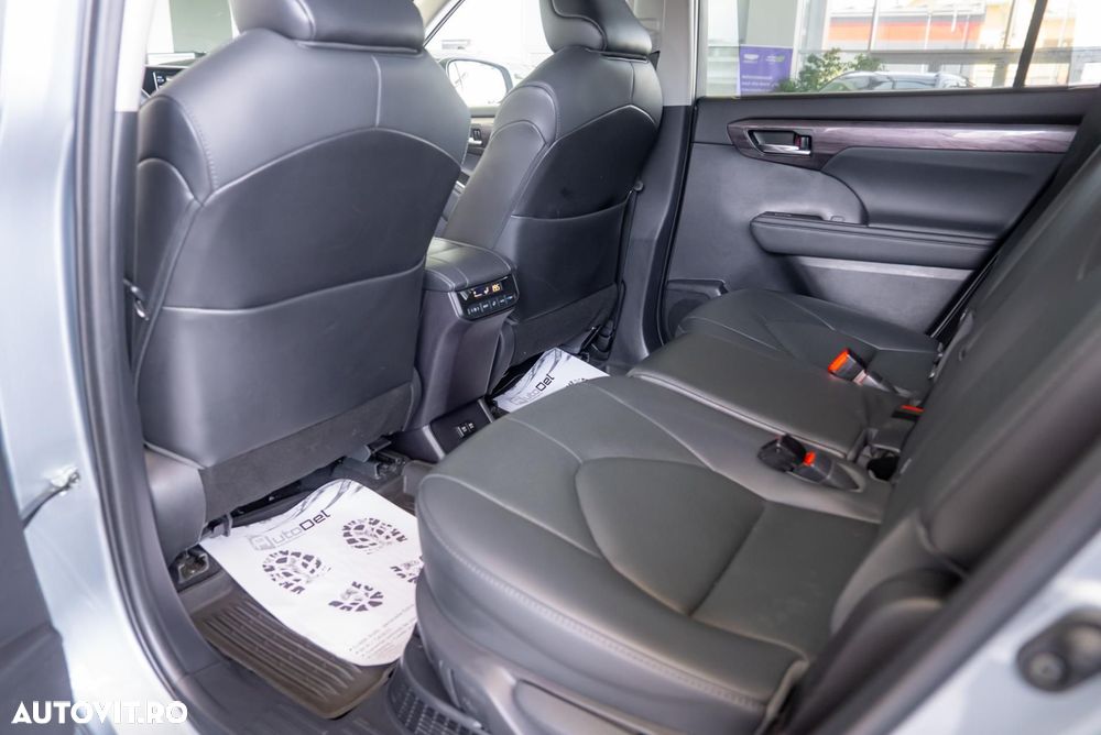 Toyota Highlander - 24