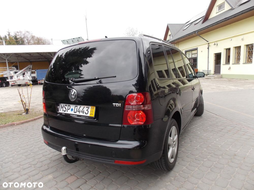 Volkswagen Touran 1.9 TDI DSG United - 19