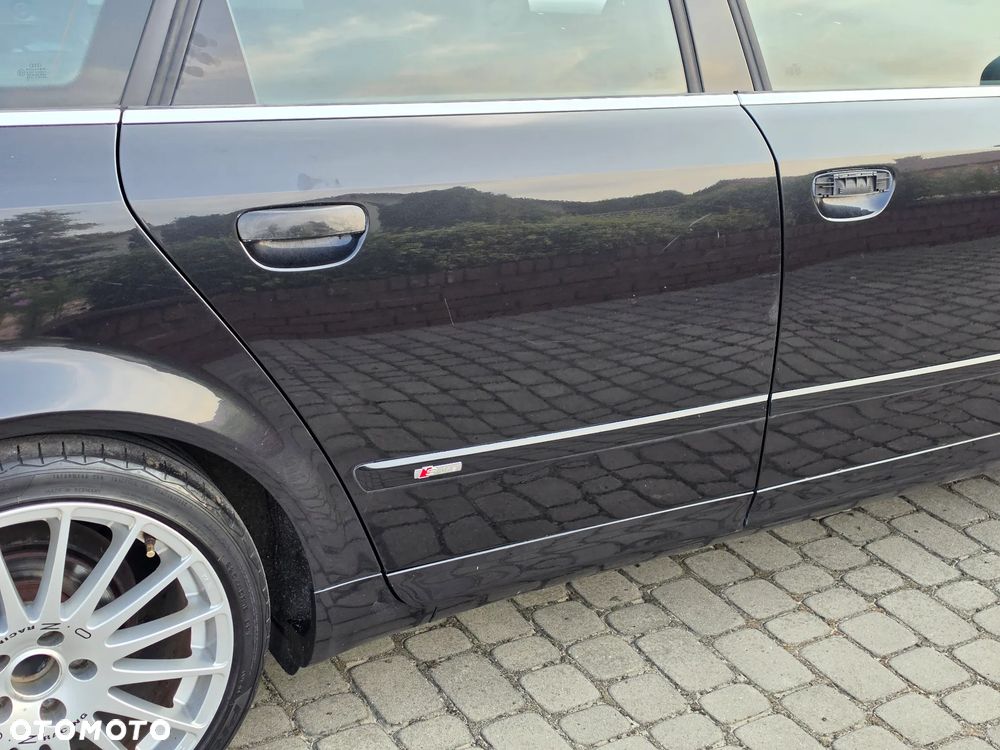 Audi A4 Avant - 31