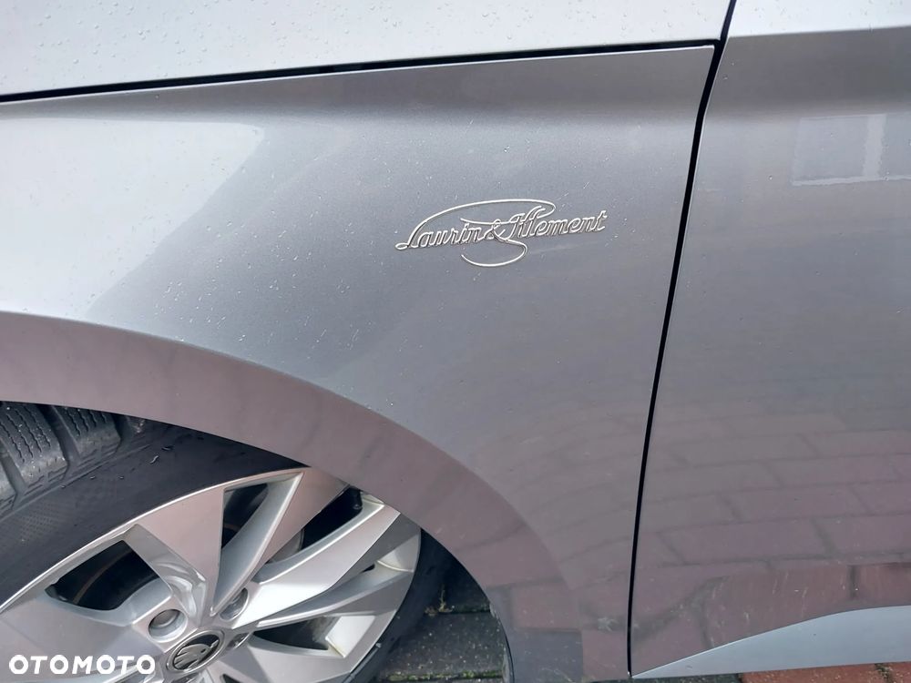 Skoda Superb 2.0 TDI 4x4 L&K DSG - 14
