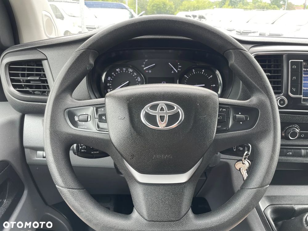 Toyota ProAce - 11