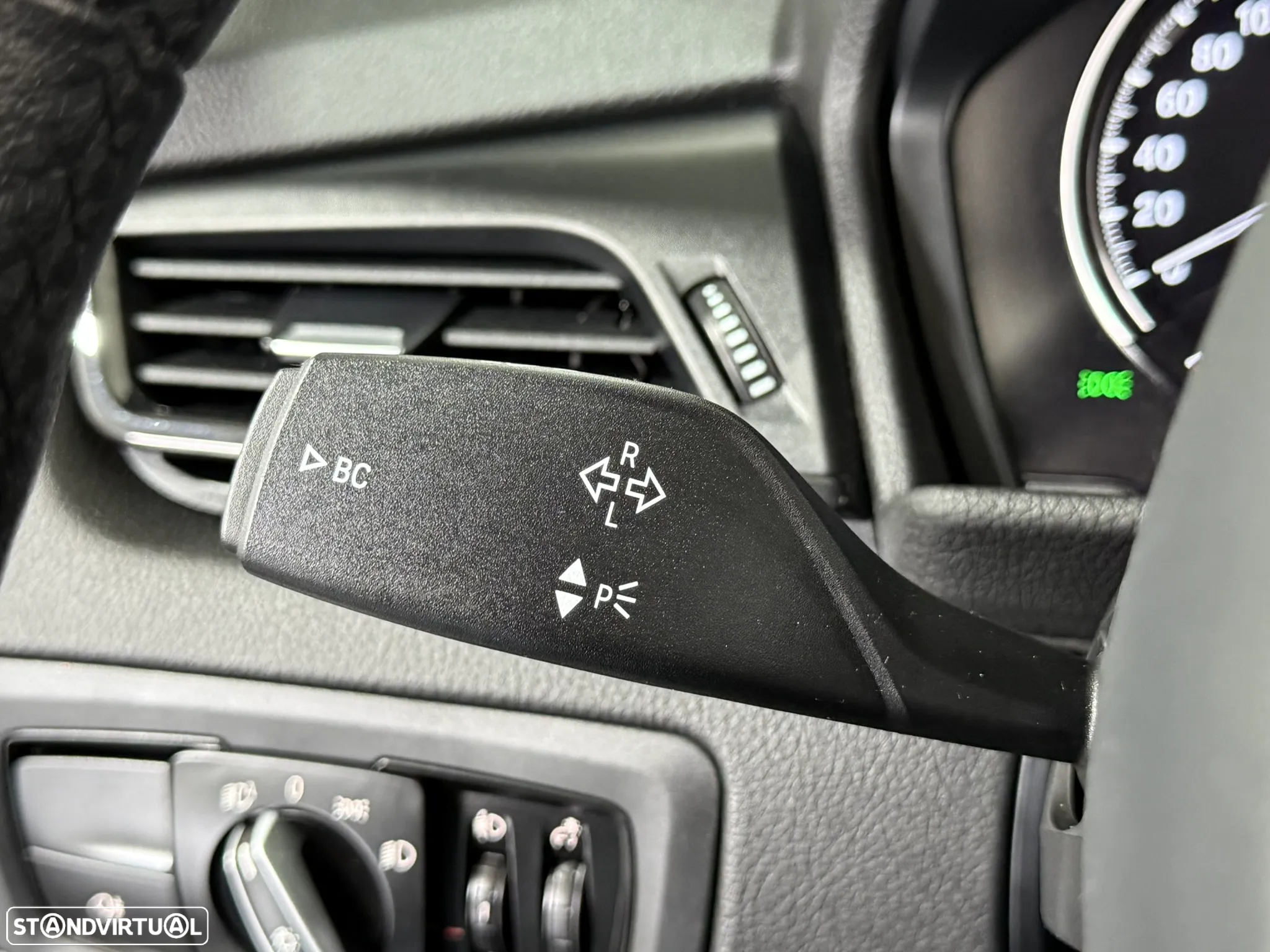 BMW 225xe Active Tourer Advantage - 24