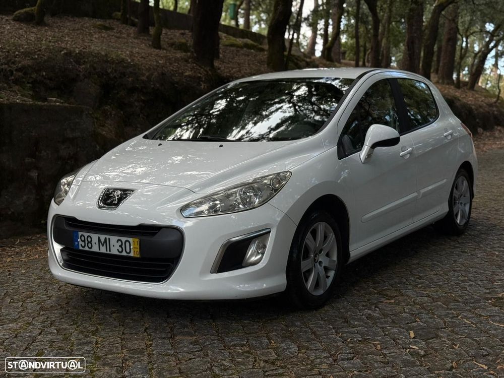 Peugeot 308 1.6 HDi Executive - 4