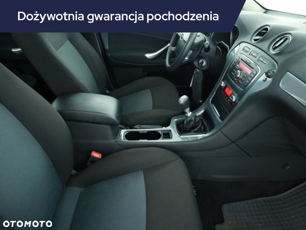 Ford Mondeo - 9