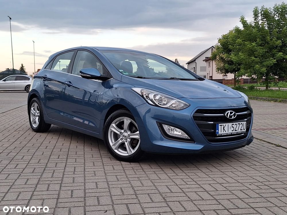 Hyundai i30 blue 1.6 GDI Trend - 31