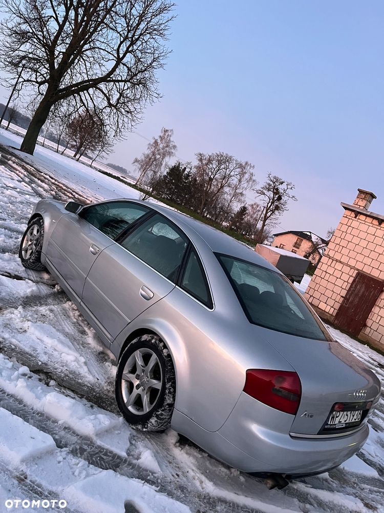 Audi A6 Limousine 2.4 Multitronic - 4