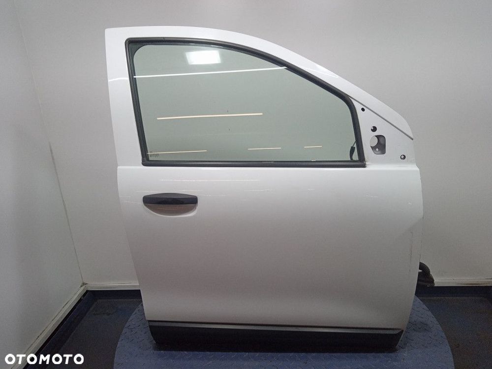 DACIA DOKKER DRZWI PRZÓD PRAWE PRZEDNIE - 1
