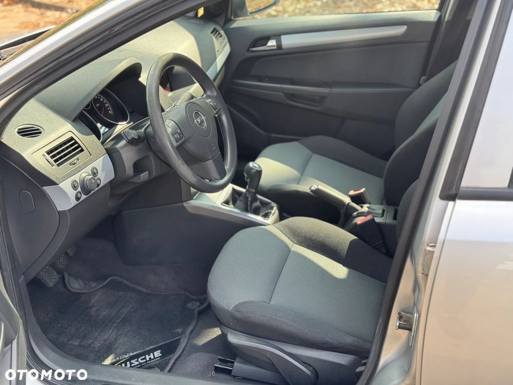 Opel Astra - 9