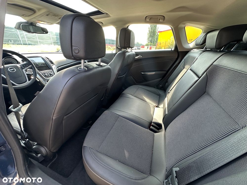 Opel Astra 1.6 Turbo Innovation - 31