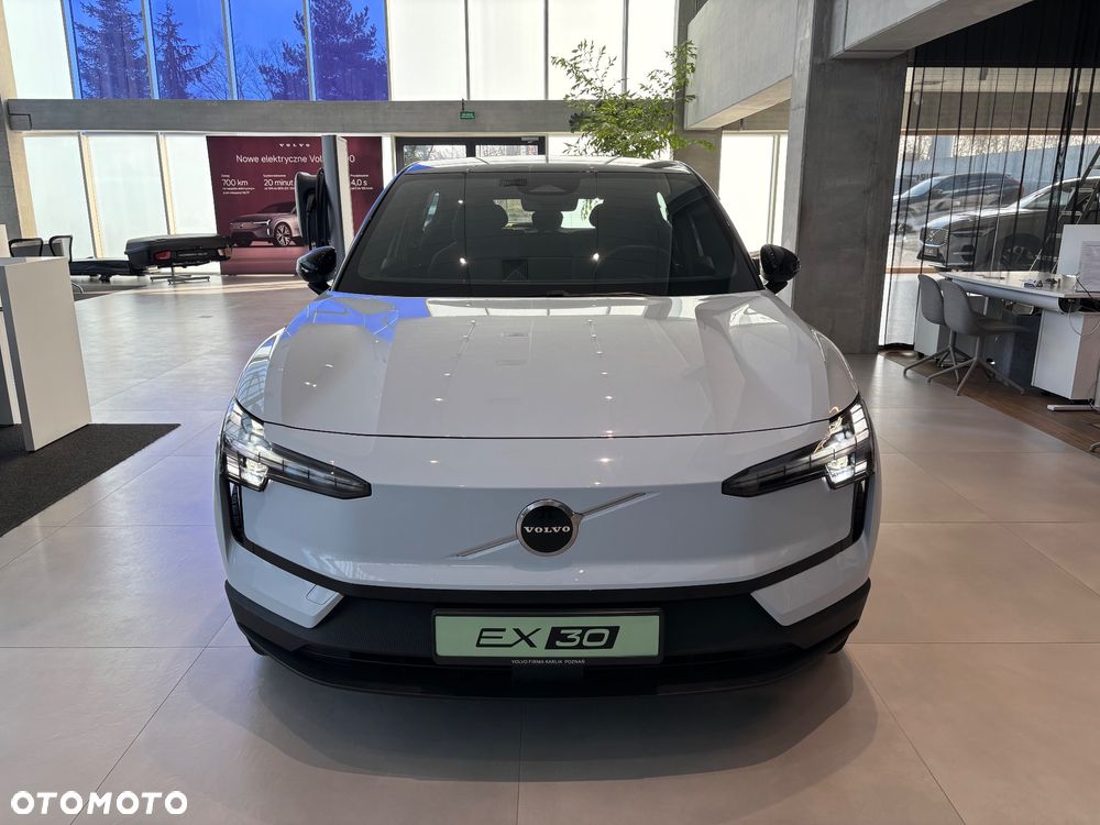 Volvo EX30 69kWh Twin Motor Plus - 5