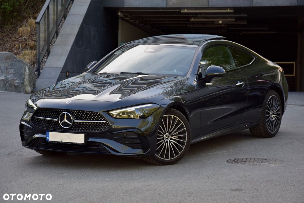 Mercedes-Benz CLE 300 4Matic 9G-TRONIC Edition AMG Line - 4