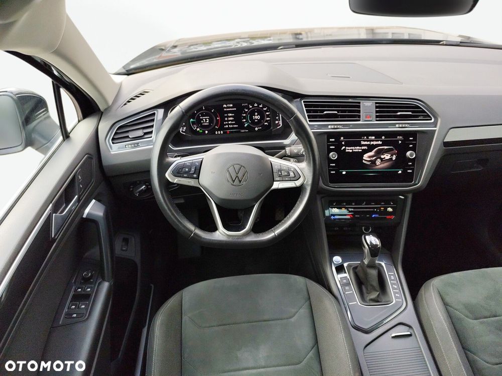 Volkswagen Tiguan - 14