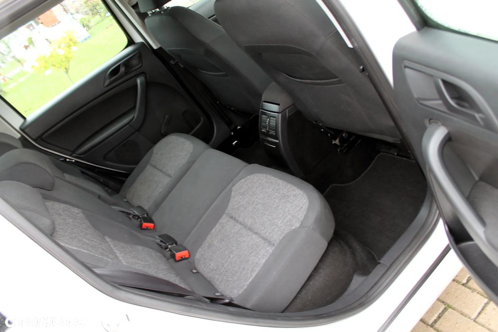 Skoda Yeti 2.0 TDI 4x4 Active - 14