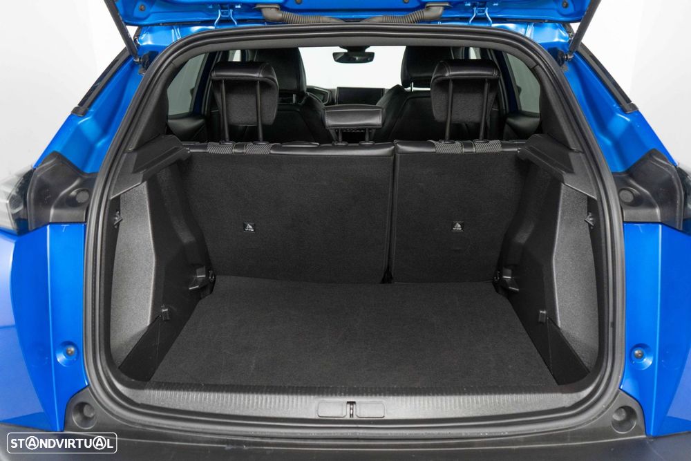 Peugeot 2008 1.2 PureTech GT EAT8 - 15