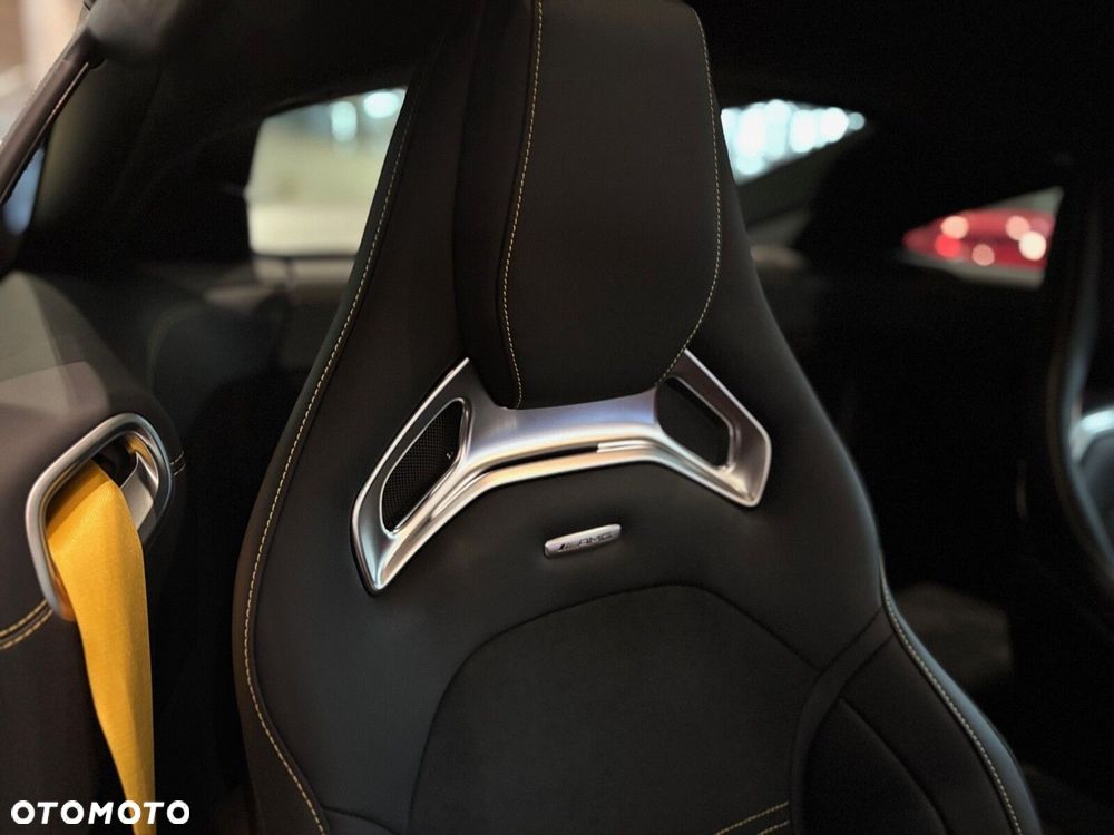 Mercedes-Benz AMG GT - 22