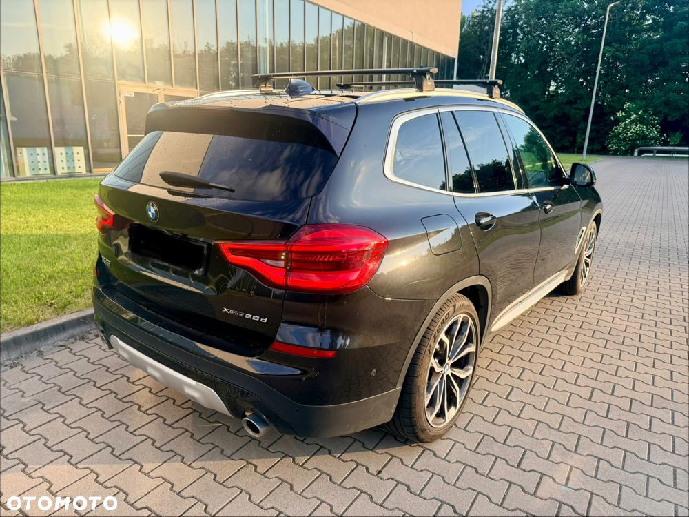 BMW X3 xDrive25d xLine - 4