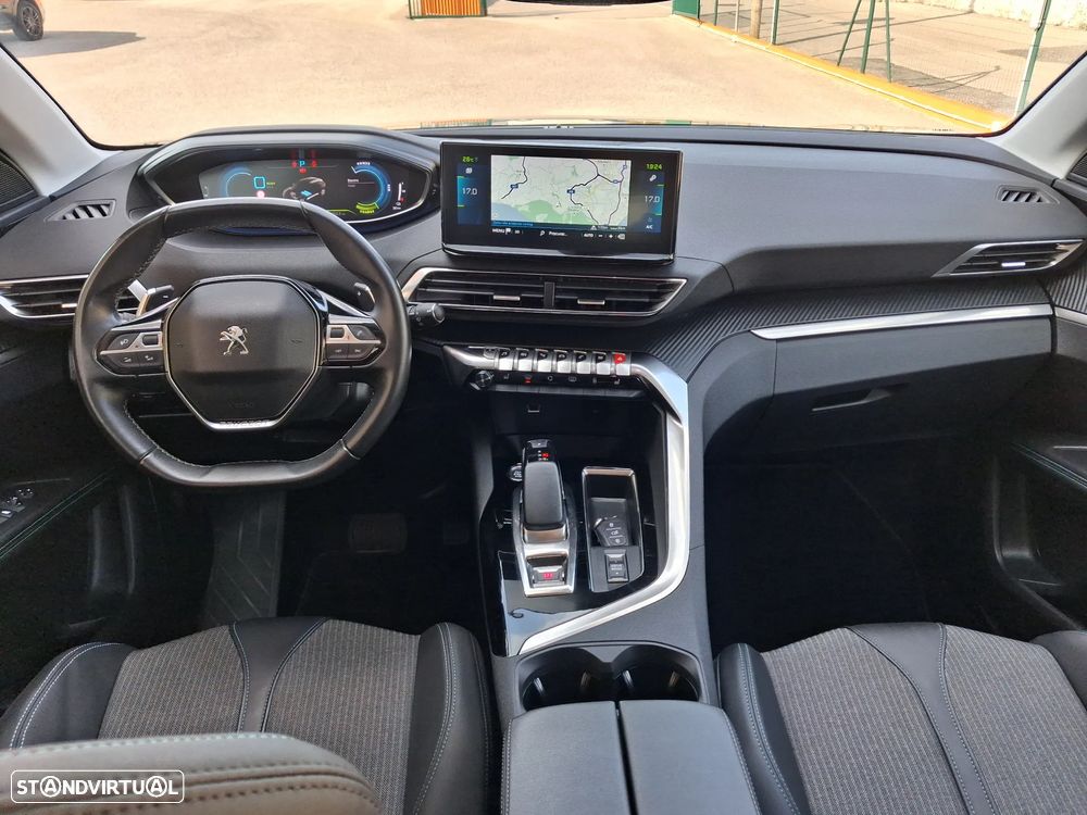 Peugeot 3008 225 e-EAT8 Allure Pack - 14