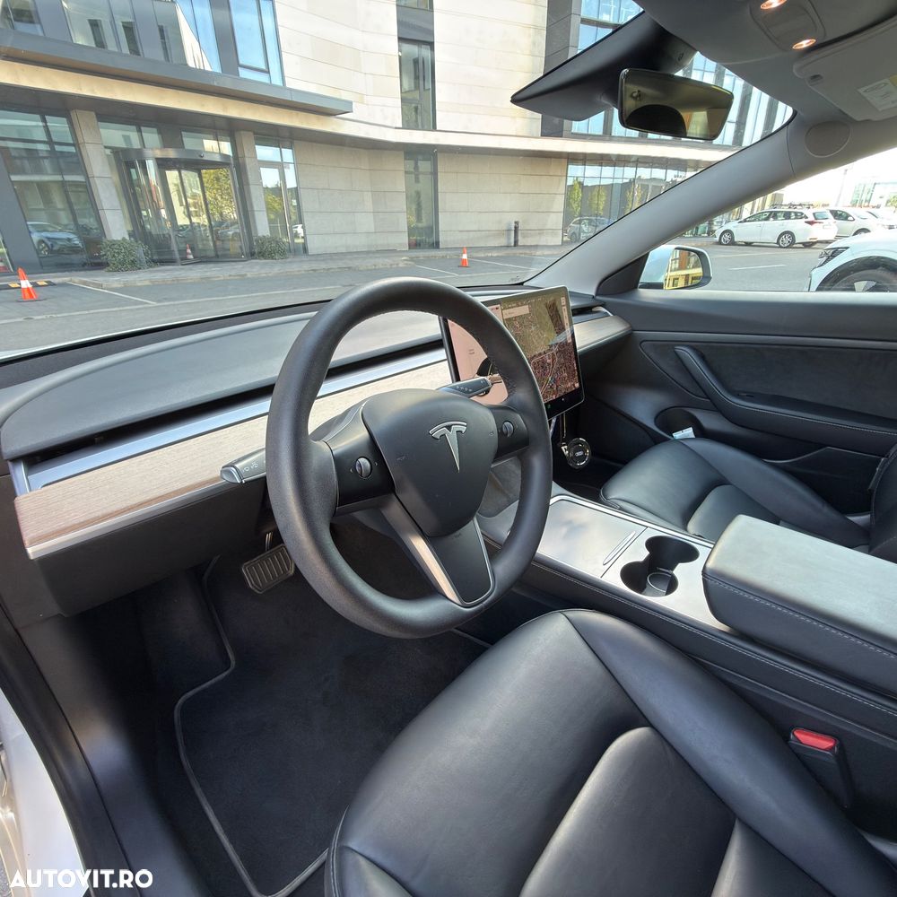 Tesla Model 3 Standard Reichweite Plus Hinterradantrieb - 5