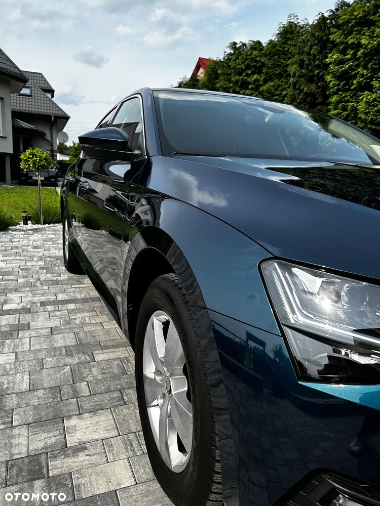 Skoda Superb 2.0 TDI Ambition DSG7 - 13