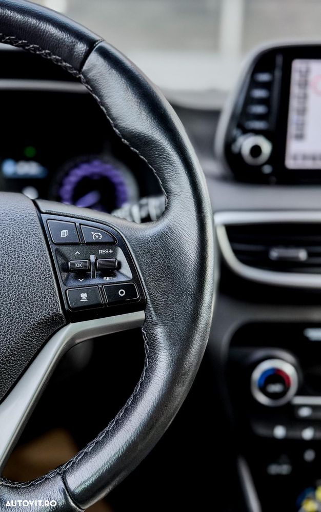 Hyundai Tucson - 11
