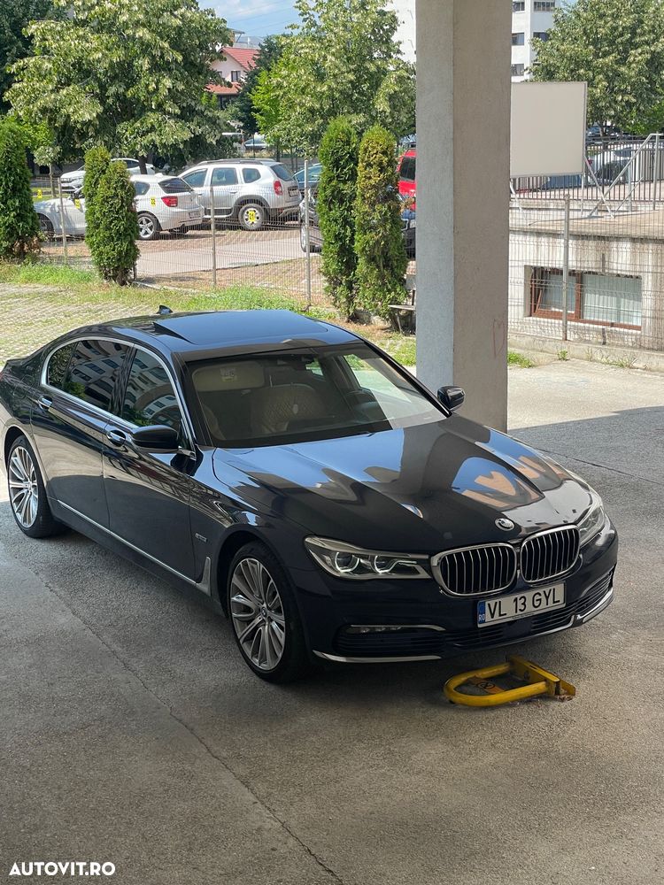 BMW Seria 7 740Le xDrive iPerformance - 1