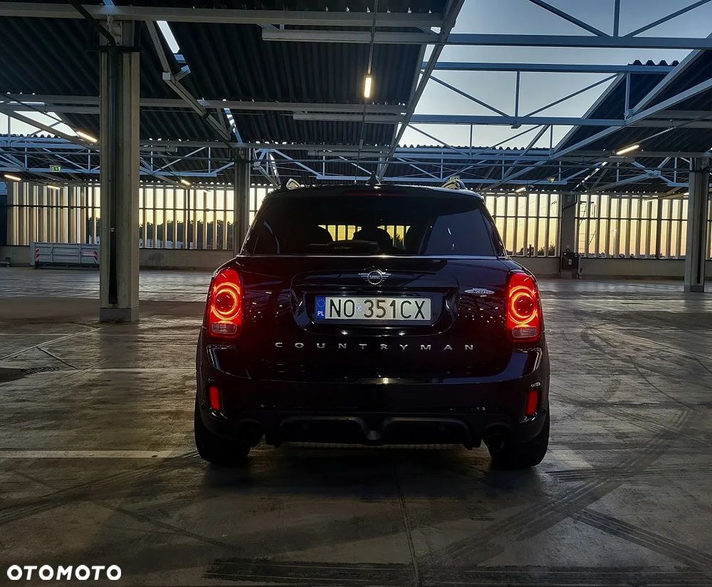 MINI Countryman JCW ALL4 - 4