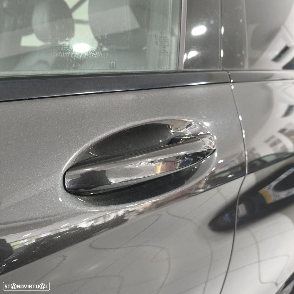 Mercedes-Benz GLC 300 de 4Matic 9G-TRONIC AMG Line - 13