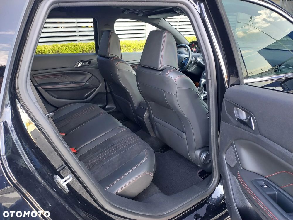 Peugeot 308 SW BlueHDi 180 EAT6 GT - 21