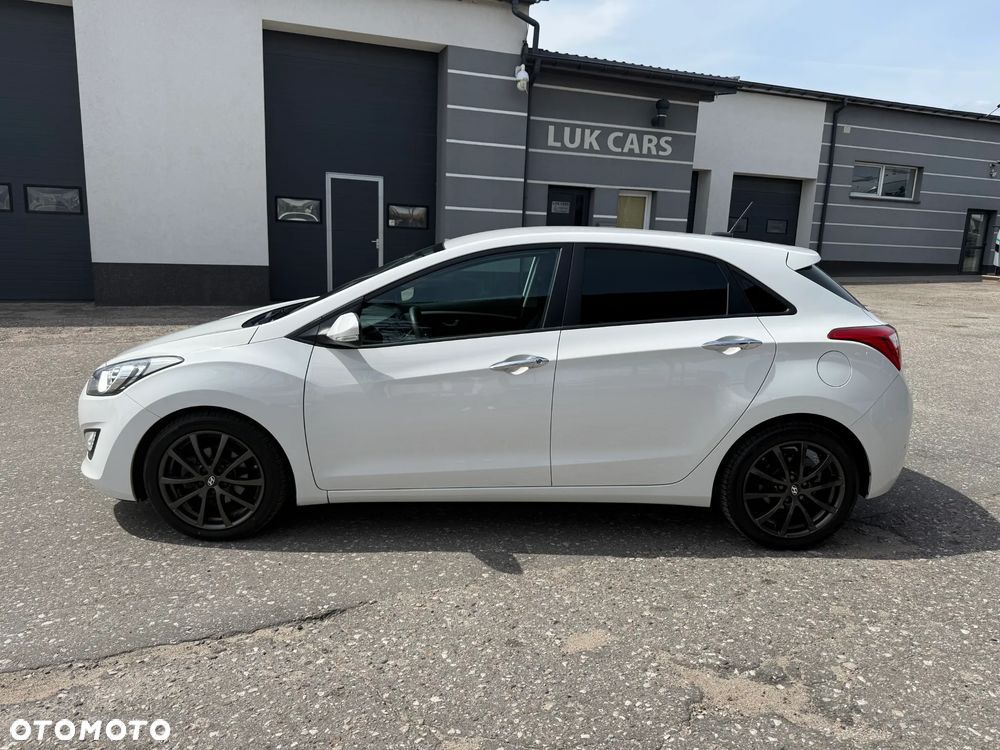 Hyundai i30 1.4 Comfort - 12