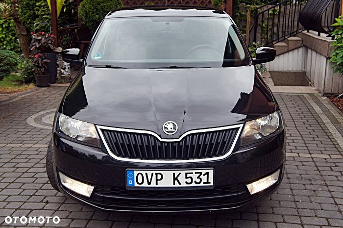 Skoda RAPID 1.6 TDI DSG Ambition - 2
