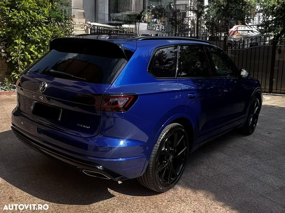 Volkswagen Touareg - 4