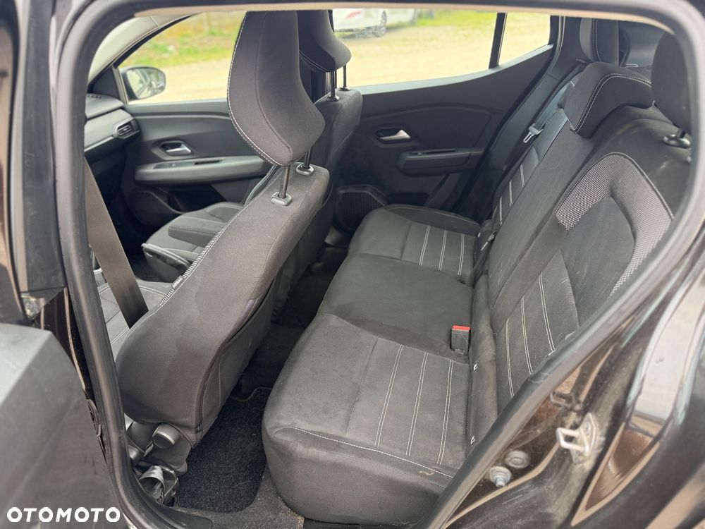 Dacia Sandero - 11