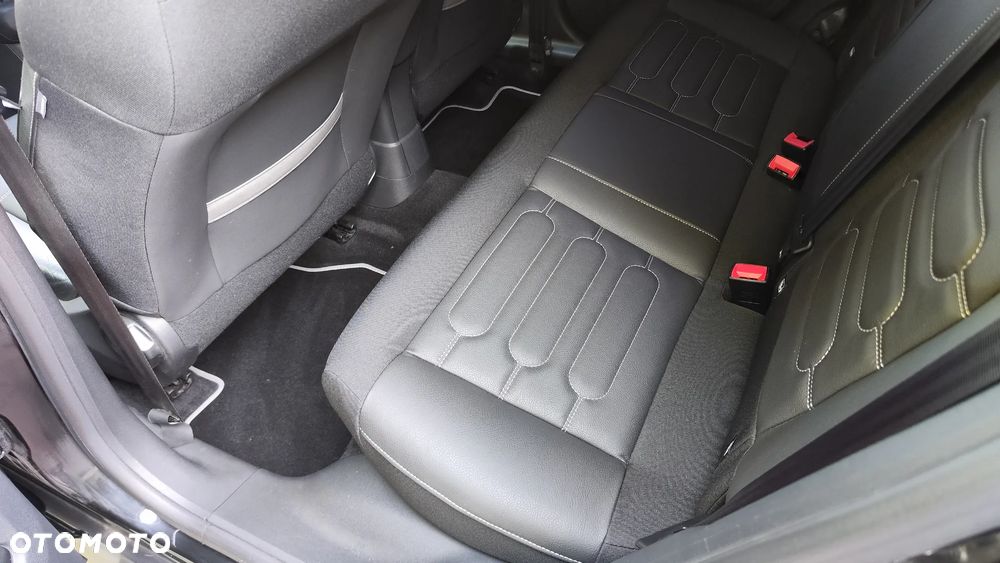 Citroën C4 Cactus Pure Tech e-THP 110 Stop&Start Shine - 23