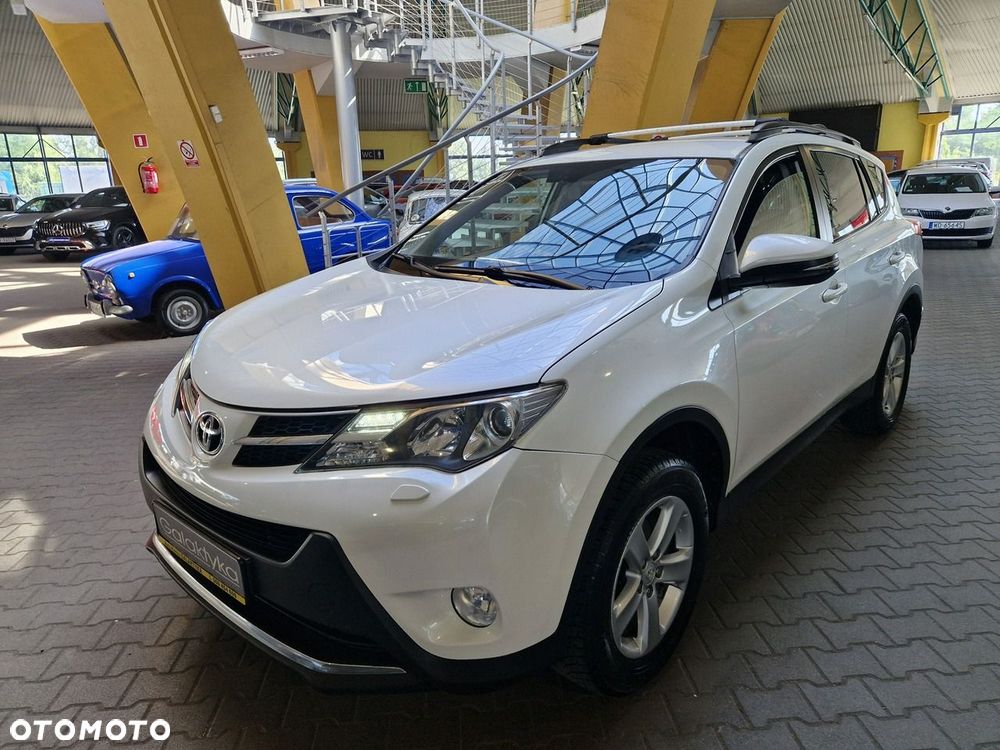 Toyota RAV4 - 4
