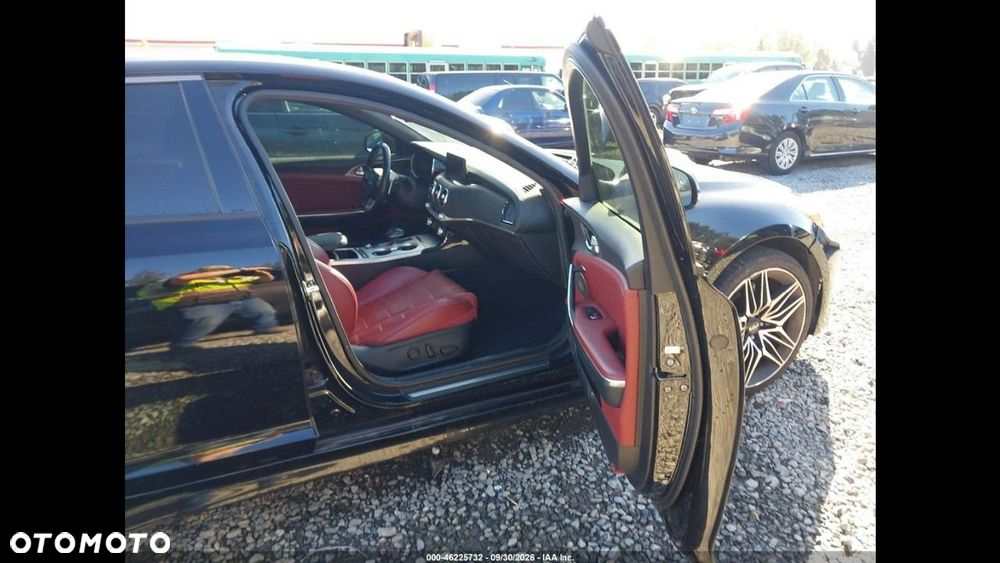 Kia Stinger 3.3 T-GDI V6 GT AWD - 9