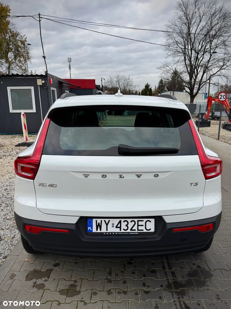 Volvo XC 40 - 5