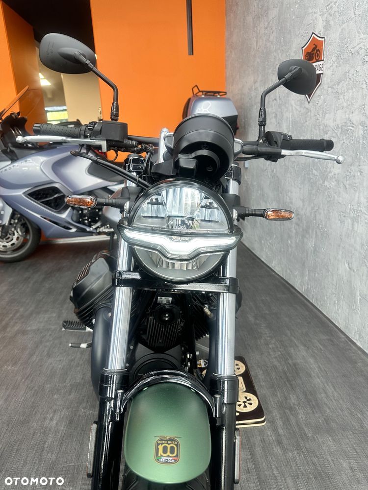 Moto Guzzi V9 - 31