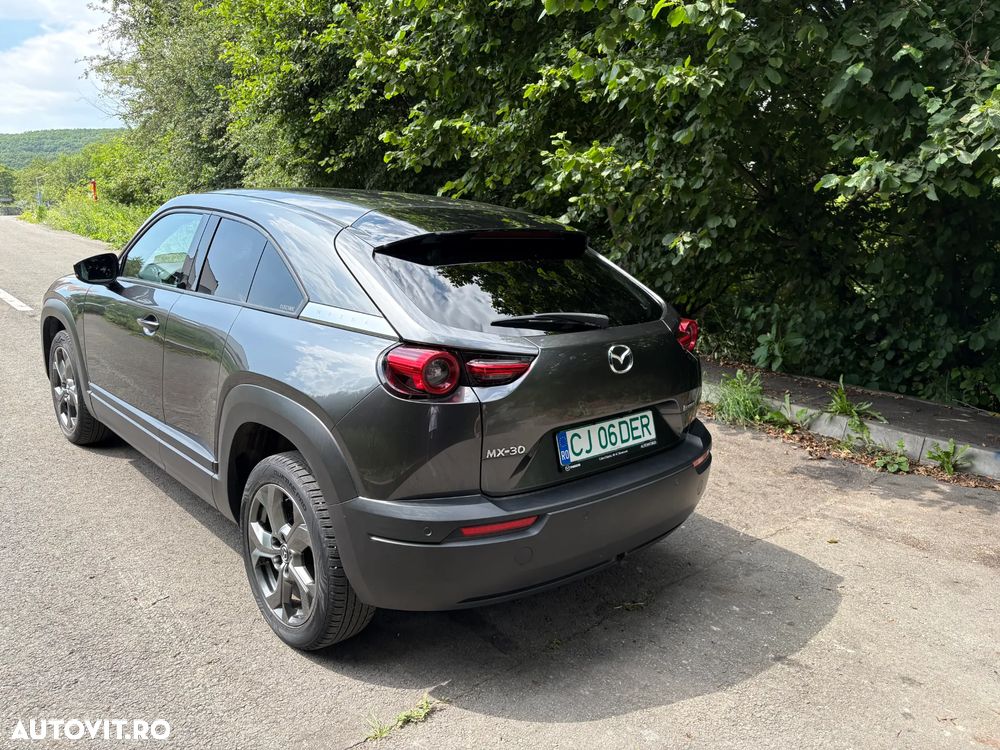 Mazda MX-30 e-SKYACTIV EXCLUSIVE-LINE - 4