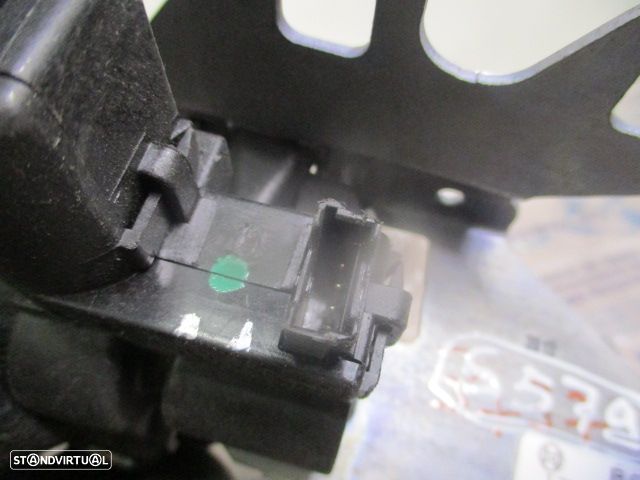 Fecho 1391098144 51247250299 1397020132 7308831 BMW F31 2014 320D 163CV 5P CINZA MALA 4 PINOS - 6