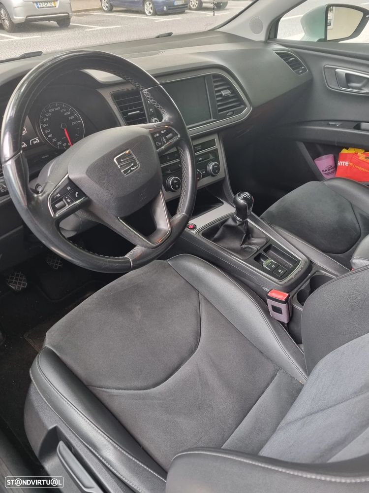 SEAT Leon 1.6 TDI Style S/S — fotografia 3