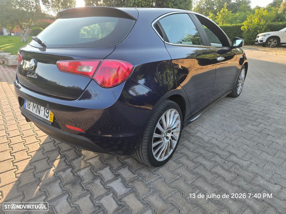 Alfa Romeo Giulietta 1.6 JTDM Distinctive - 5