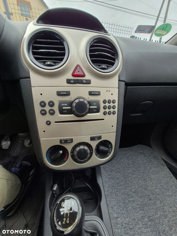 Opel Corsa 1.0 12V - 5
